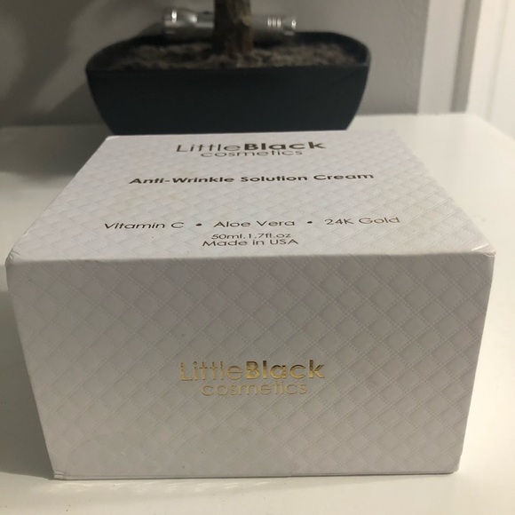 🆕 LittleBlack cosmetics skincare - Picture 6 of 6